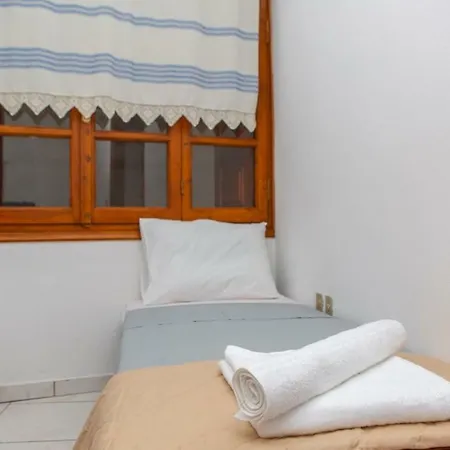 Vrodos Authetic Traditional Cycladic Home Апартаменты Aperathos